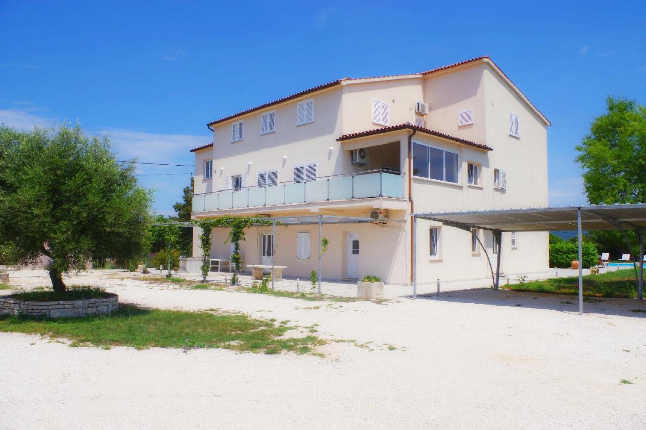 Holiday Apartments In House Sanja Rakalj Kültér fotó