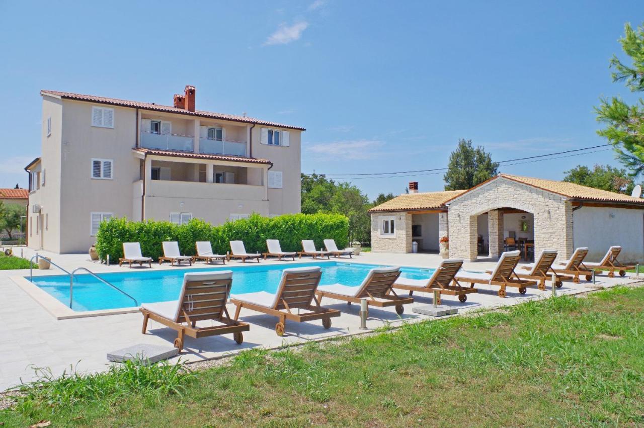 Holiday Apartments In House Sanja Rakalj Kültér fotó
